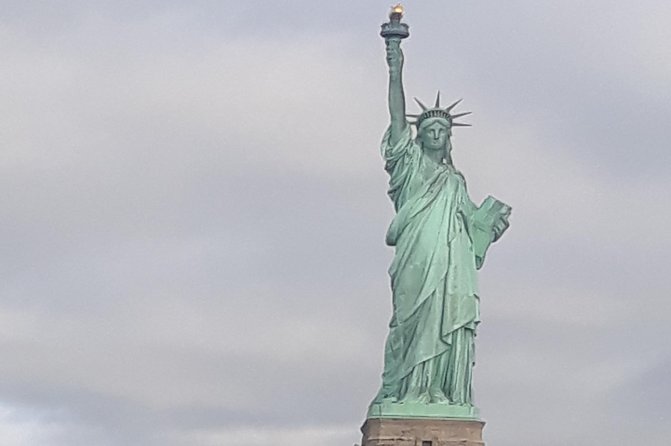 1-hour New York City Skyline Sightseeing Cruise - Timing, crowds, and weather: the real variables