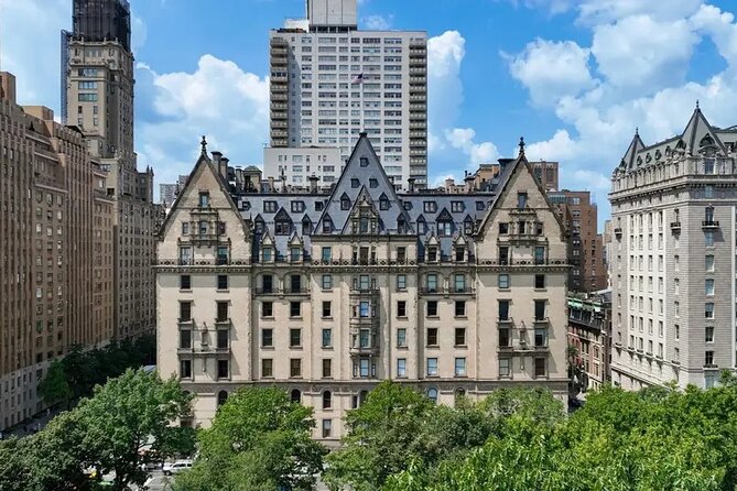1 Hour Private Guided Tour - Wollman Rink: Home Alone 2 fame and skyline views