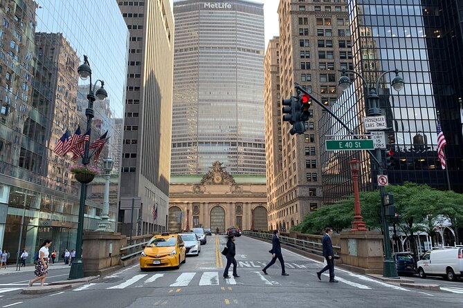 2.5 Hour Private Super Tour of NYC: Heroes! Comics! More! - Stop 5: The New York Stock Exchange for Big-Street Drama