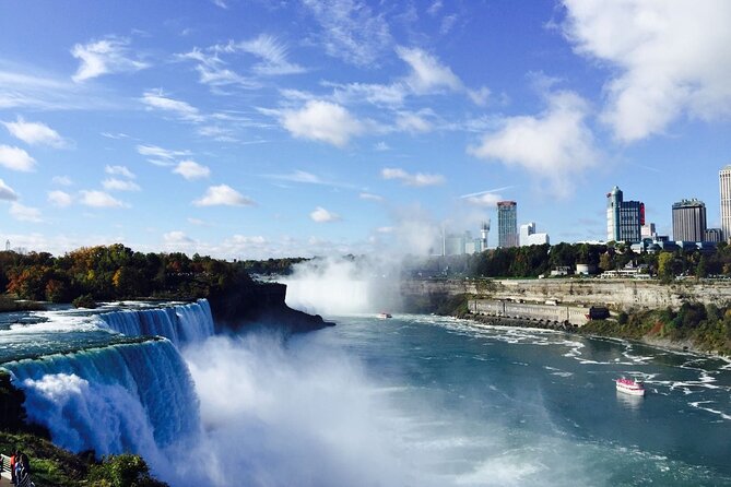 2-Day Best of Niagara Falls, Corning, Finger Lakes Tour from NYC - Guide quality and group dynamics: what to expect from people like Cloe and Jay