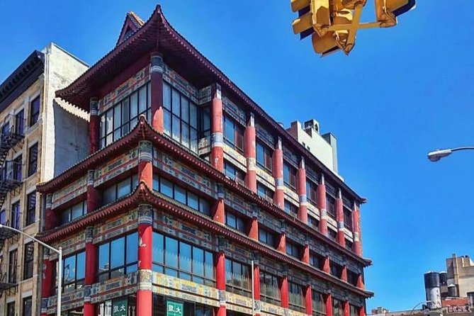 3 New York Neighborhoods Semi-Private Tour : SoHo, Chinatown and Little Italy - Extra stops that make the walking feel like a real neighborhood story