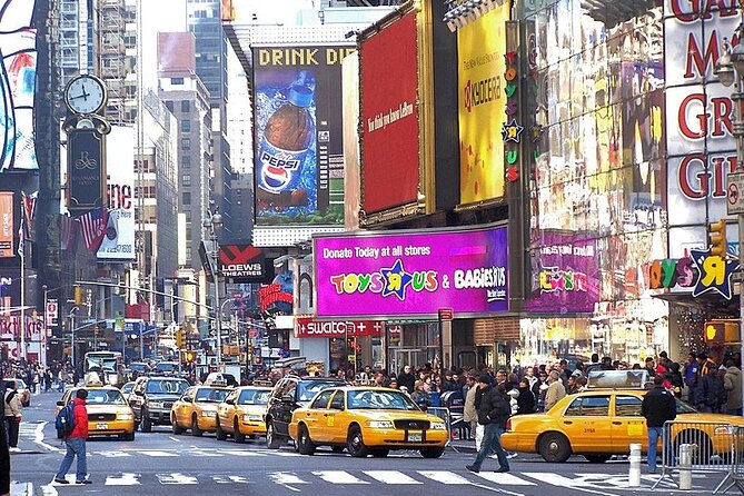 4 Hour Panoramic Tour of the Streets of New York - Price, Time, and Group Size: What $49 Really Covers