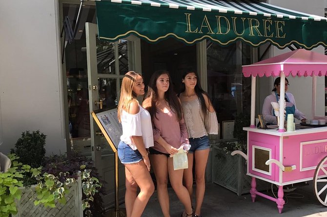 90 min NYC Private Gossip Girl Pedicab Tour - Upper East Side stops: Plaza Hotel, Harry Winston, Tiffany’s, Henri Bendel, Bergdorf Goodman