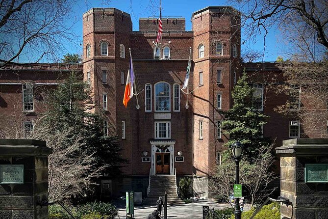 A Gilded Age Audio Guide: New York's Millionaire Row - Getting started at East 60th Street and the Metropolitan Club moment