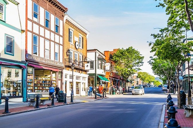 Acadia National Park & Boston 3-Day Tour from NYC | Kids 50% Off - Guides, bilingual support, and what to do if you want flexibility
