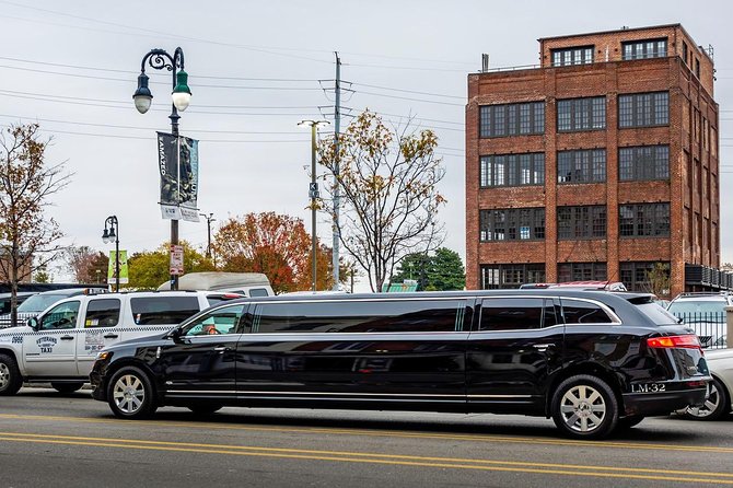 Airport luxury arrival ride by SUV, Sedan, Minibus or Limousine - The things that can go sideways, and how to protect yourself