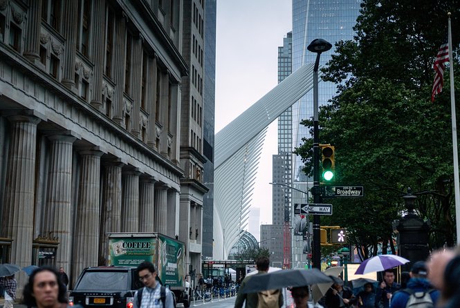 All-Access 9/11: Ground Zero Tour, Memorial and Museum, One World Observatory - Meeting Point, Group Size, and How the Day Gets Structured