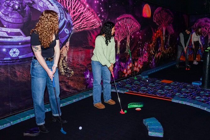 American Dream Black Light Indoor Mini Golf Ticket - Walking the 18 Holes: The Space Theme and Photo Moments