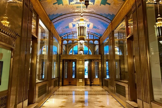Art Deco and Architecture Midtown Landmarks Tour - Fred F. French Building Lobby and Rockefeller Center Interiors-Adjacent Fun