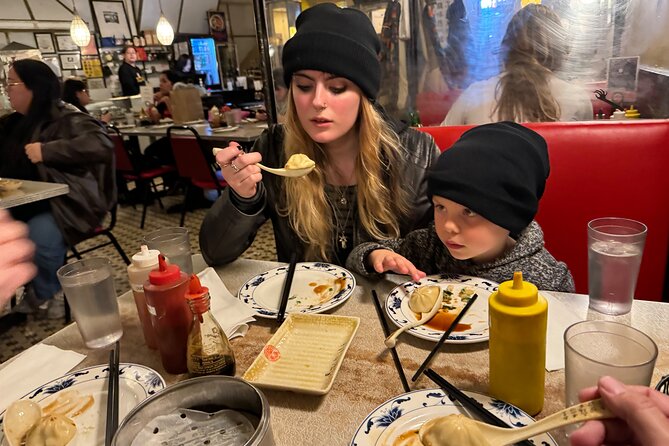 Bagels Dumplings Pizza & Tacos: A Downtown Food Crawl - Columbus Park Break and Nolita Pizza: A Satisfying Mid-to-Late Finish