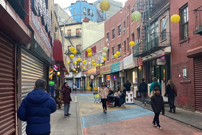 Bagels Dumplings Pizza & Tacos: A Downtown Food Crawl - Practical Tips for Enjoying It Without Stress