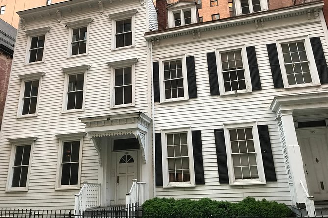 Best of Brooklyn Walking Tour: Historic Bridge, DUMBO & Heights - Plymouth Church, Henry Ward Beecher, and the Meaning Behind the Stop