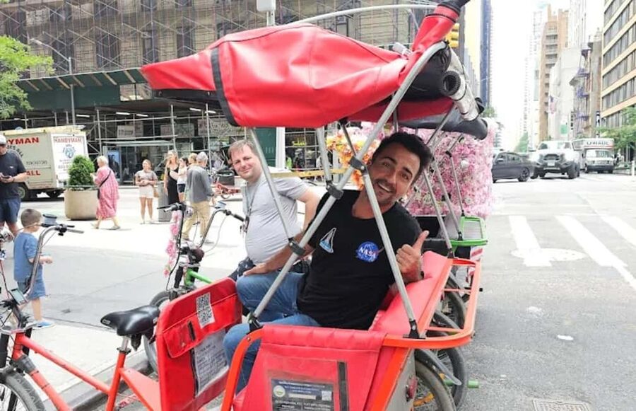 Best of NYC:Top-Rated Sex and the City Hotspots Pedicab Tour - What the Live Guide Adds (and Why It Changes the Whole Tour)