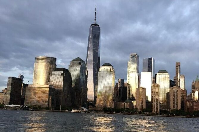 Best Private Luxury Daytime Boat Tour in New York City - 1 Hour - Why this 1-hour private boat tour works in NYC