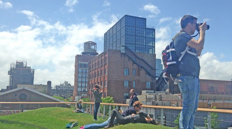 Brooklyn: 2-Hour Best of Brooklyn Walking Tour -Williamsburg - Weather, shoes, and how to plan your day around the walk