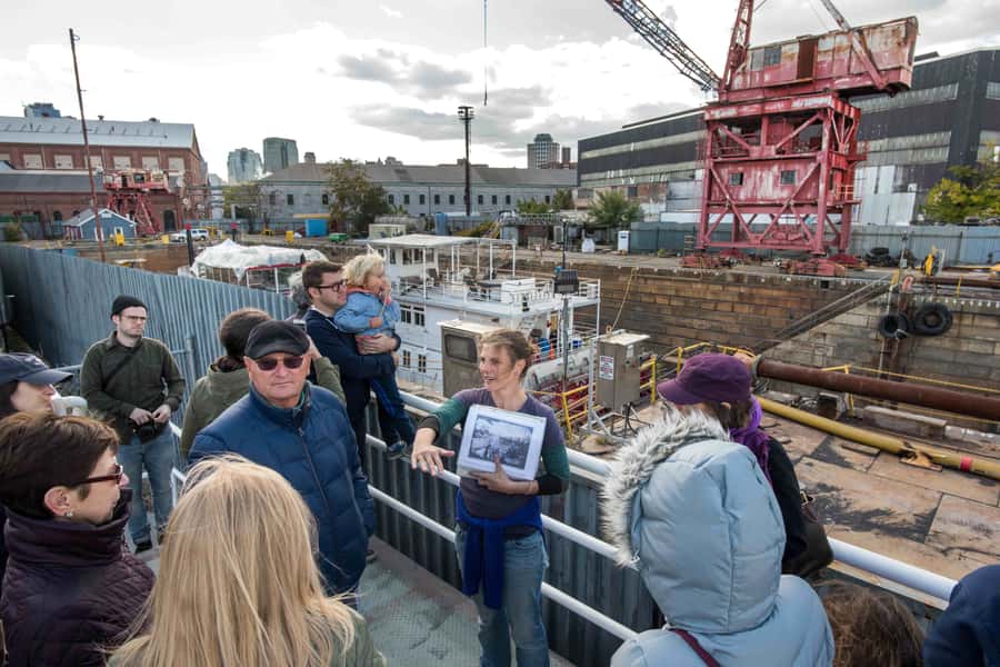 Brooklyn: 2-Hour Brooklyn Navy Yard Walking Tour - Entering the Brooklyn Navy Yard, and why the setting matters
