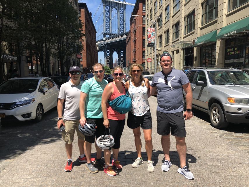 Brooklyn: 2-Hour Manhattan & Brooklyn Bridges Bike Tour - Dumbo to Dumbo: why 150 minutes feels like the right slice
