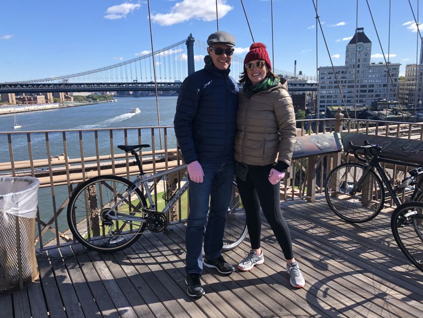 Brooklyn: 2-Hour Manhattan & Brooklyn Bridges Bike Tour - Crossing the Brooklyn Bridge for downtown views and Statue of Liberty angles