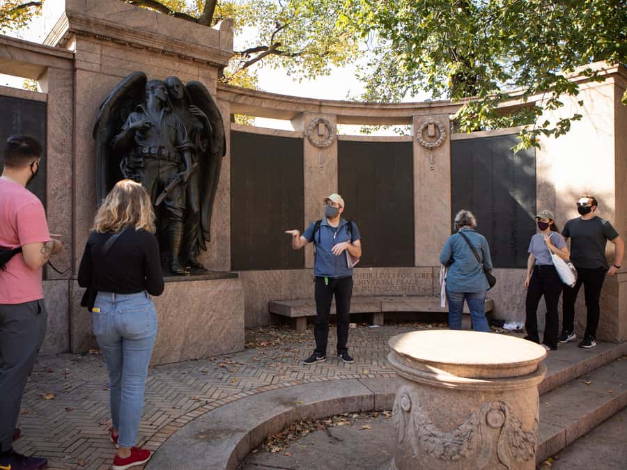 Brooklyn: 2-Hour Prospect Park Guided Walking Tour - Built environment, architectural eras, and why you notice them more on this walk