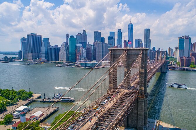 Brooklyn Bridge, DUMBO, and Skyline Guided Walking Tour - Jane’s Carousel and the Brooklyn waterfront pause
