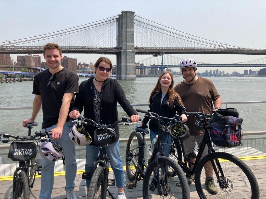 Brooklyn Bridge Self-guided Bike Tour App - Audio + Written - How the Brooklyn Bridge app guides you turn by turn (without controlling your pace)