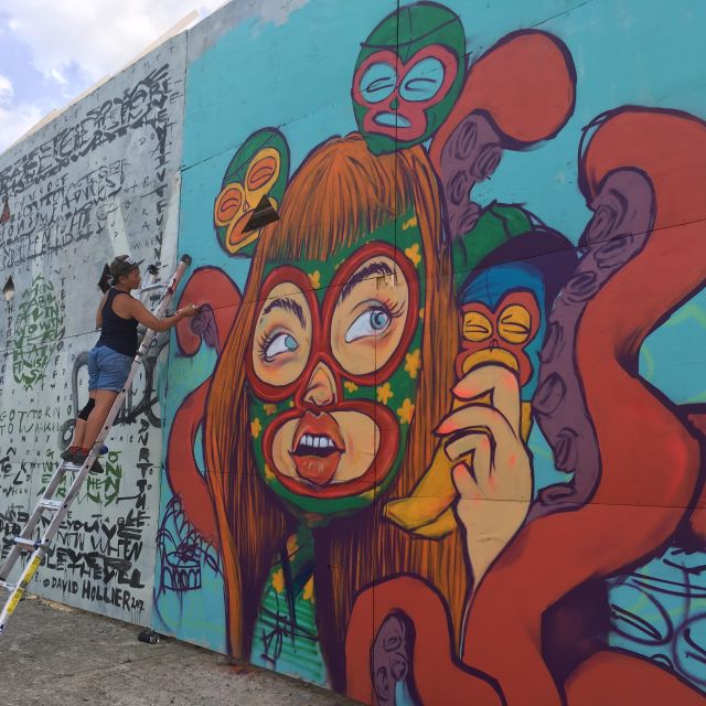 Brooklyn: Bushwick Street Art Walking Tour - Meeting at 282 Meserole Street, then getting oriented fast