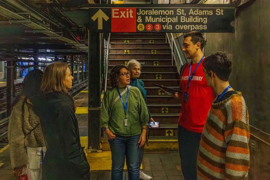 Brooklyn: Discover Hidden NYC Subway Secrets - Private - Abandoned Stations and Nevins St Lower Level: The Stuff You Notice Only When Someone Shows You