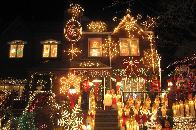 Brooklyn Dyker Heights Christmas Wonderland Bus Tour - Where You Start: 200 W 53rd St and Finding Your Bus