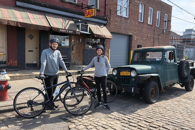 Brooklyn Neighborhoods Small-Group Bike Tour - A 3 to 4 hour Brooklyn route that feels organized, not rushed