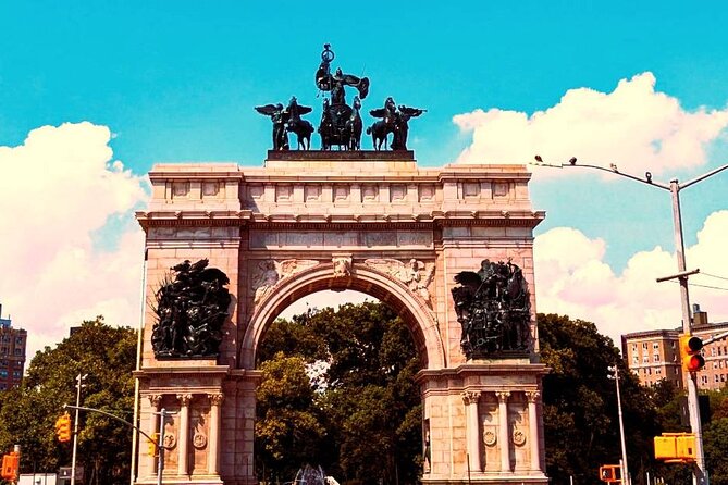 Brooklyn’s Oasis: Audio Guide to Prospect Park - Finding the start at John Fitzgerald Kennedy Memorial (Grand Army Plaza)