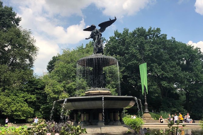 Central Park and Upper East Side Walking Tour - Meeting point and timing, plus why the start time helps