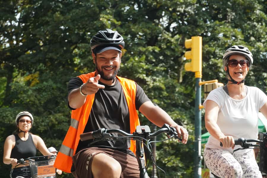 Central Park Bike Tour with Authentic Dutch Bikes or Ebikes! - Where the Movies and TV Came To Central Park