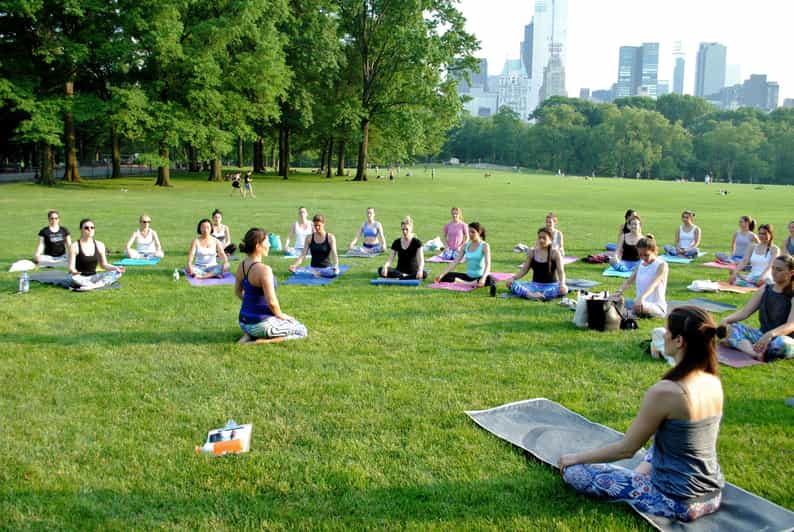 Central Park, New York: Yoga Classes in the park since 2012 - Why Central Park Yoga Works So Well