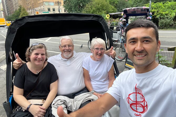 Central Park privet pedicab delux tour -1 hour - Strawberry Fields and the John Lennon memorial: emotion plus iconic geography