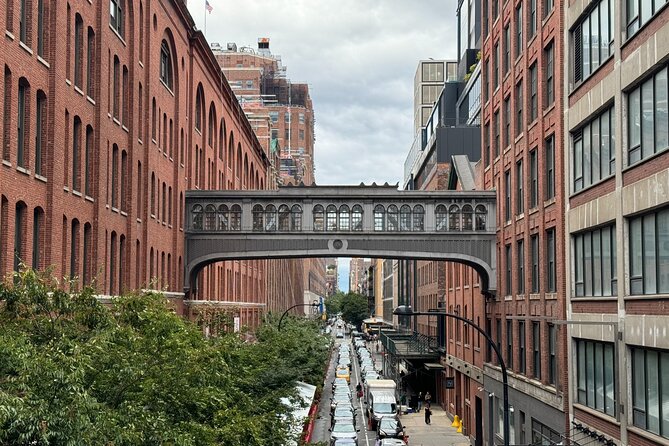Chelsea and the High Line NYC Architecture Walking Tour - Starting at the Whitney Museum, Then Letting Chelsea Set the Tone