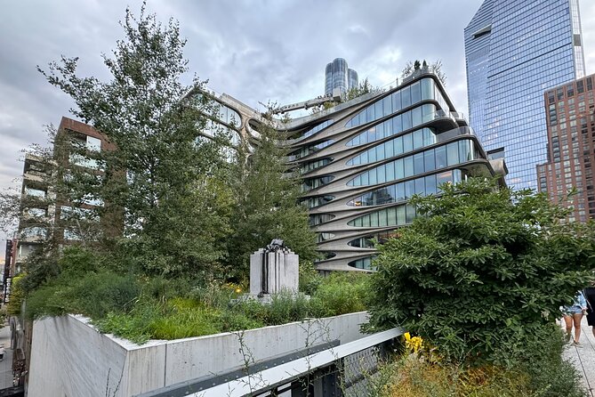 Chelsea and the High Line NYC Architecture Walking Tour - The Jean Nouvel and Zaha Hadid Stops: Modern Icons in the City Grid