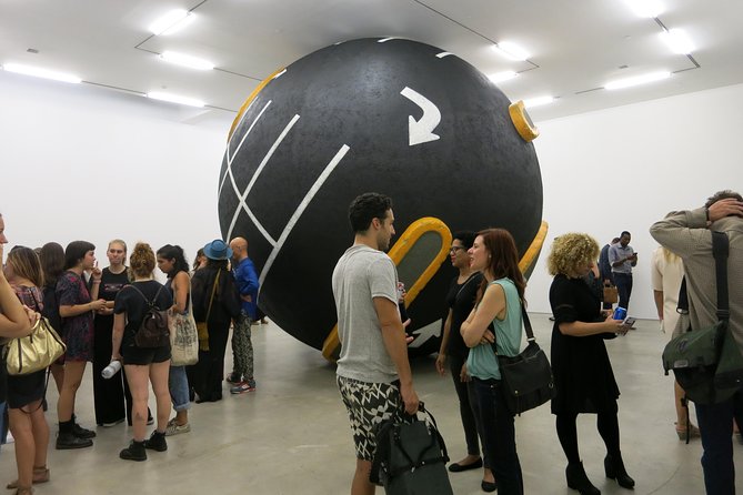 Chelsea Contemporary Art Tour with NYC Professional Art Critic - Value check: why $49 is more than a bargain ticket