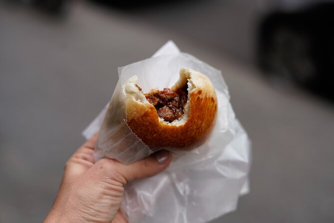 Chinatown Food Tour with a Chef in Manhattan - Stop 2 on the Lower East Side: Fuzhounese Flavors and Market Energy