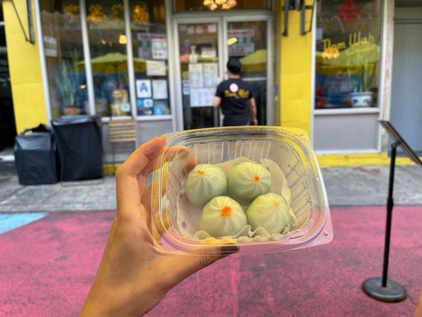 Chinatown Walking Food Tour of New York - Hidden temple stops, antique browsing, and the Huang Da Xian Taoist Temple