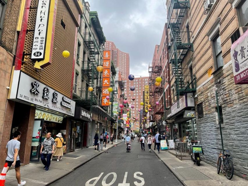 Chinatown Walking Food Tour of New York - Getting oriented at 91 Bayard St, and staying on time