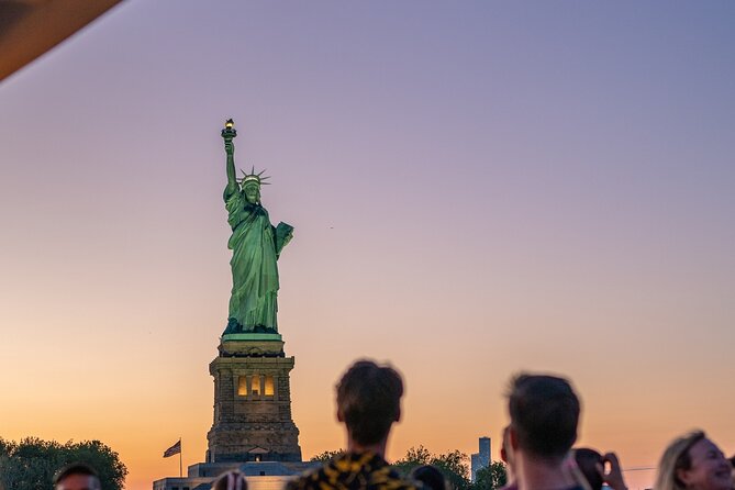 Circle Line: 1.5hr New York City Statue of Liberty Sunset Cruise - Entering The Pier World at South Street Seaport