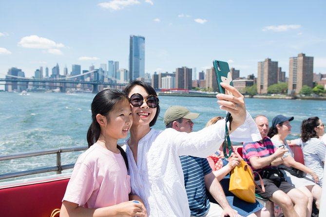 Circle Line: 2.5hr - Complete Manhattan Island Cruise - Premier vs standard seating: where comfort changes the experience