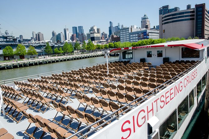 Circle Line: 2.5hr - Complete Manhattan Island Cruise - Food and drinks on board, and what not to plan