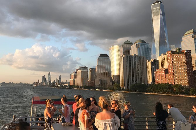 Circle Line: 2hr - New York City Harbor Lights Cruise - What Liberty and Ellis Island views really feel like from the water