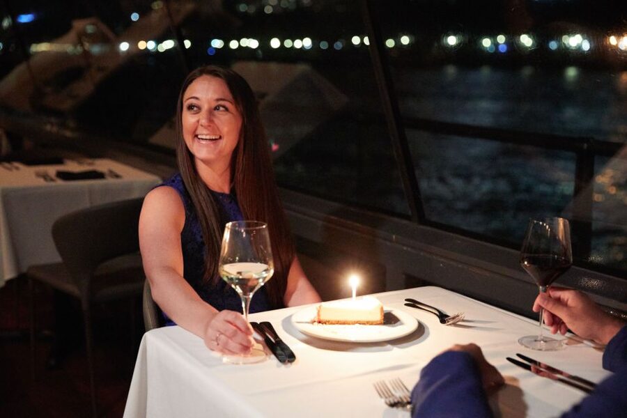 City Cruises New Jersey: NYC Buffet Lunch or Dinner Cruise - Should You Book This NYC Buffet Lunch or Dinner Cruise?