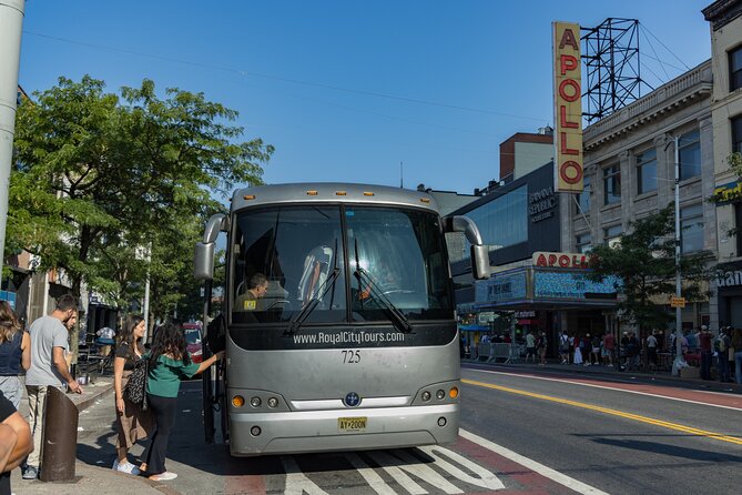 City of Contrasts Tour-Manhattan, Bronx, Queens and Brooklyn - The Bronx: Joker Stairs, Yankees, Murals, and Real Everyday Stops