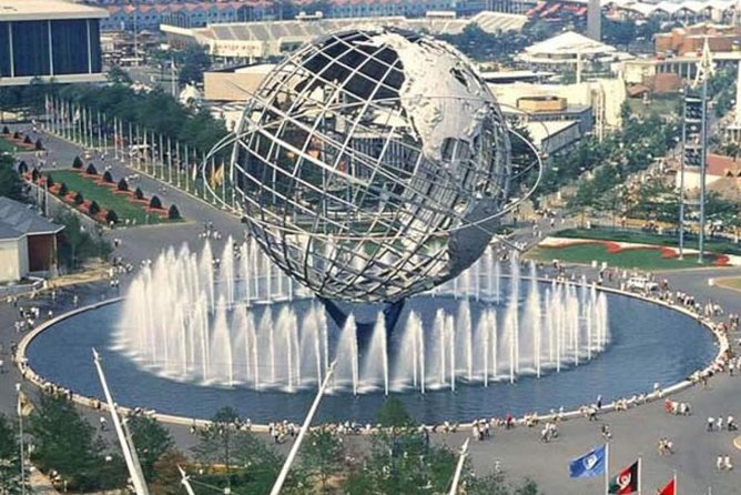 Contrasts of New York Tour: Harlem, The Bronx, Queens, and Brooklyn - Harlem, Yankee Stadium, and the Bronx courts and murals you will remember