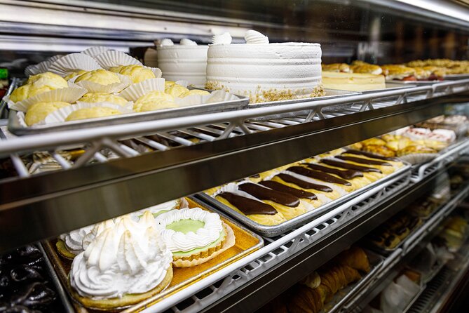 Cupcake Walking Tour in New York City - The Included Tastings: What You’ll Actually Eat