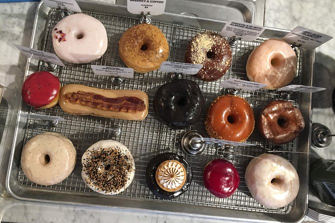 Delicious Donuts in Union Square: New York's Sweetest City Tour - Meeting at 124 4th Ave: What a Smooth Start Looks Like