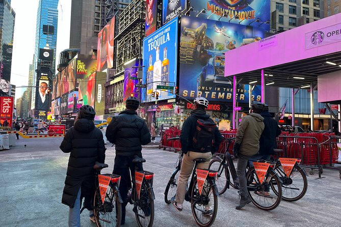 Downtown Bike Tour with Stylish Dutch Bikes - National 9/11 Memorial and Museum Stop: Meaning, Time, and How It Fits the Route